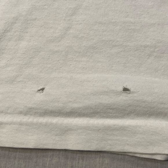 UConn Huskies Graphic T Shirt White College Dog Mascot Retro XL Single Stitch - Picture 4 of 8